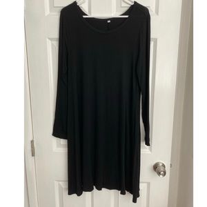 Black T-Shirt Dress with Pockets size L